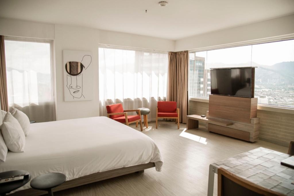 Viaggio Medellín Grand Select  Rooms  Suite 2