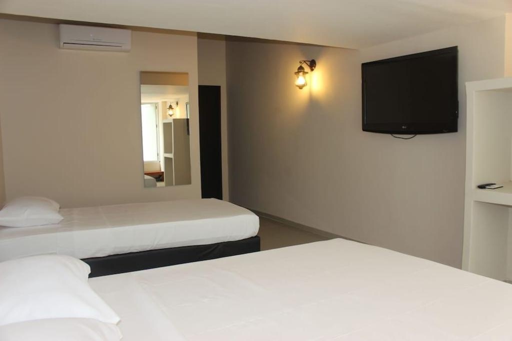 Hotel Casa La Fleur  Rooms  Rooms Image 12 12