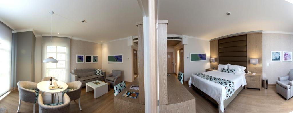 Hotel Dann Carlton Medellin  Rooms  Suite 28
