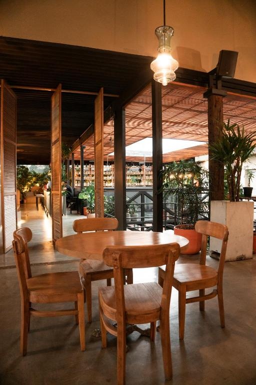 Art Hotel Boutique  Dining  Dining Image 27 27