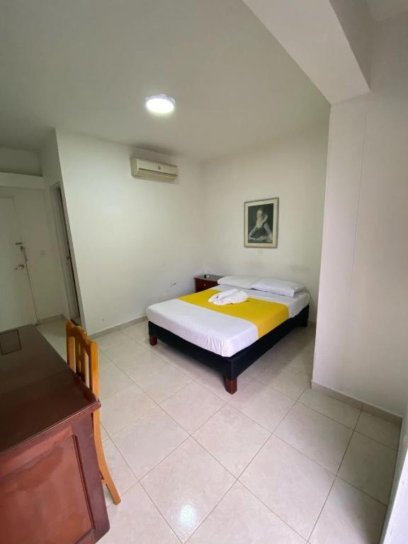 Hotel Laureles 70  Rooms  Rooms Image 19 19