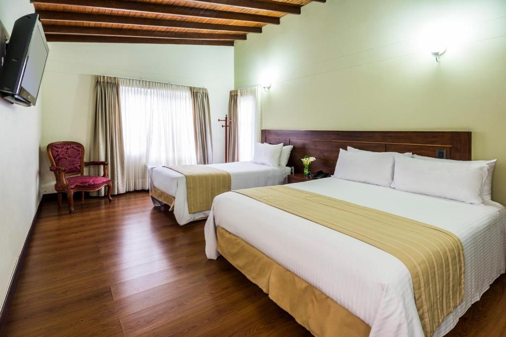 Hotel Portales Del Campestre  Rooms  Triple Room 1