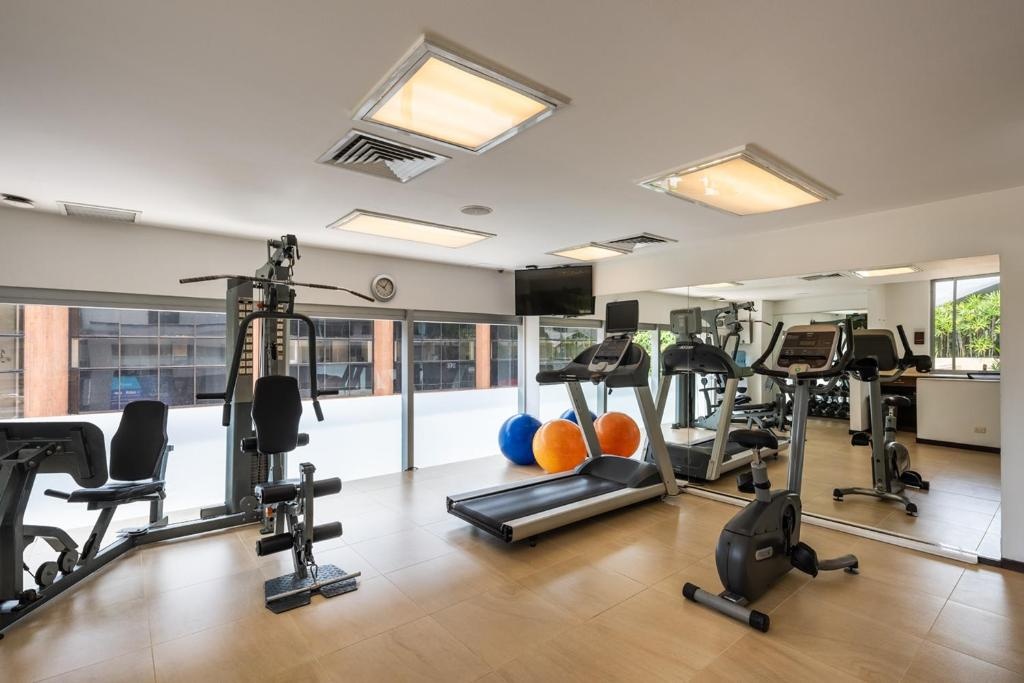 Hotel Estelar Milla De Oro  Facilities  Fitness Center 9