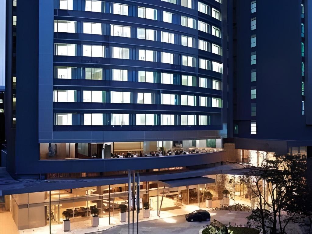Hotel Estelar Milla De Oro  Property Views  Exterior View 6