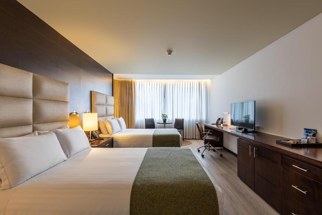 Hotel Estelar Milla De Oro  Rooms  Superior Twin Room 3