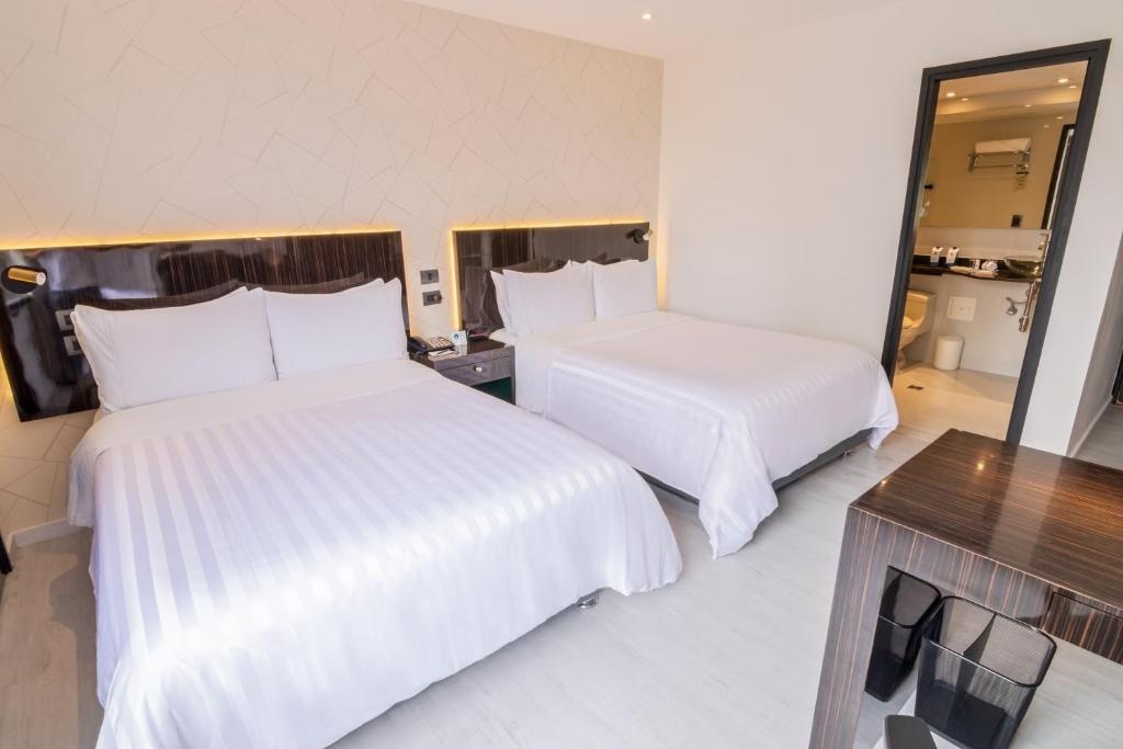 GHL Hotel Porton Medellin  Rooms  Rooms Image 45 45