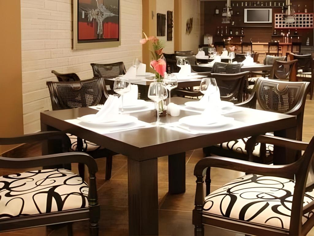 Hotel Egina Medellin  Dining  Restaurant 3