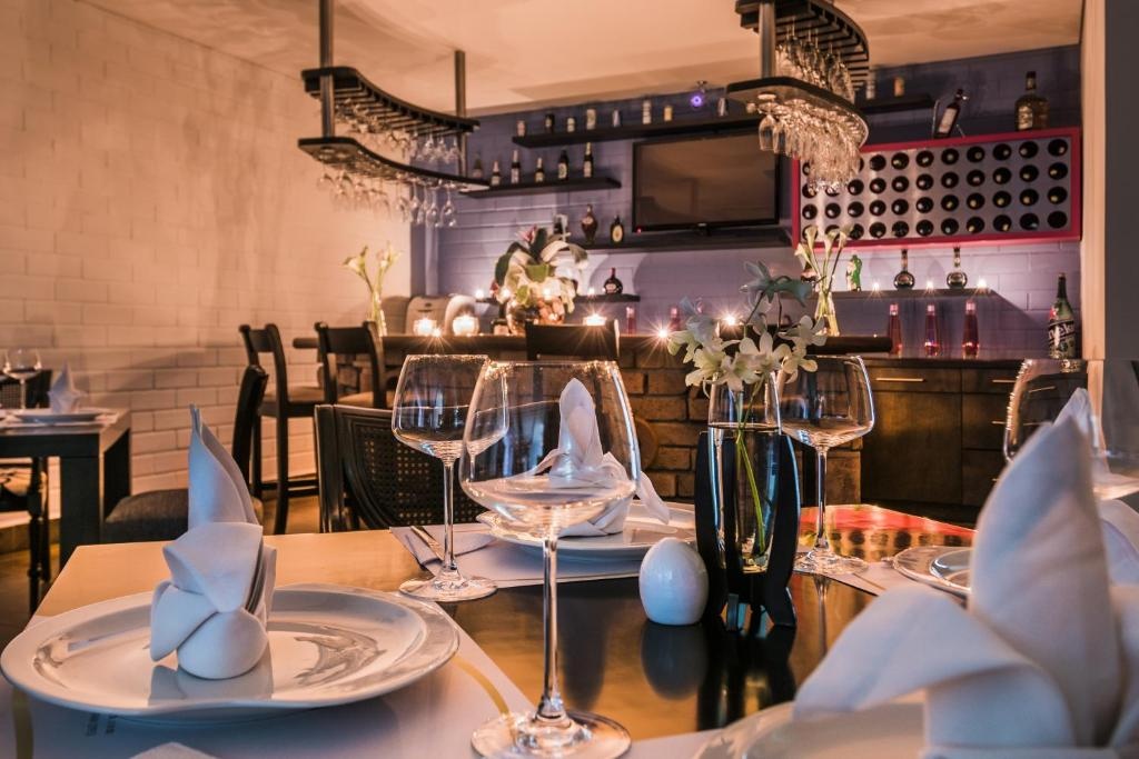 Hotel Egina Medellin  Facilities  Barlounge 2