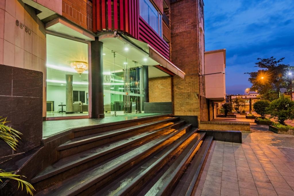 Hotel Egina Medellin  Property Views  Entrance 5