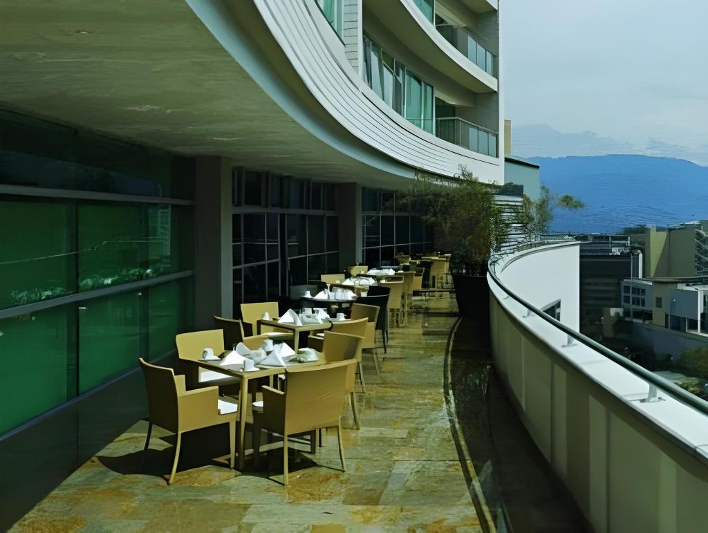 Estelar Apartamentos Medellin  Dining  Restaurant 8