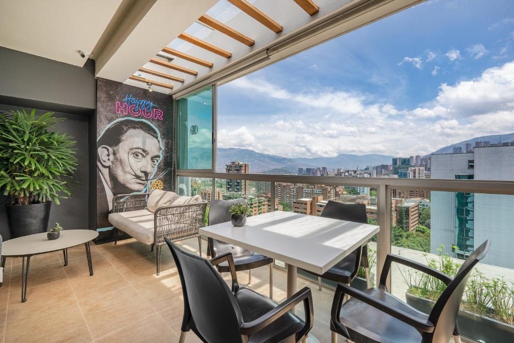 Novelty Suites Hotel  Facilities  Balconyterrace 1
