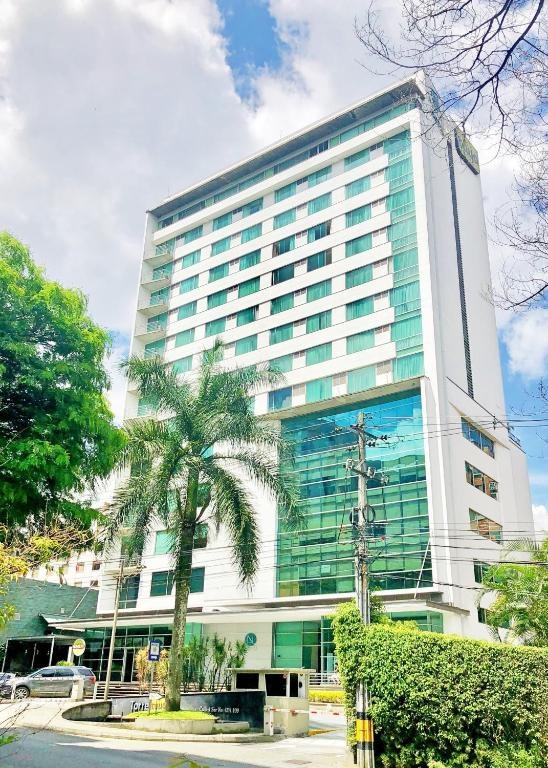 Novelty Suites Hotel  Property Views  Entrance 3