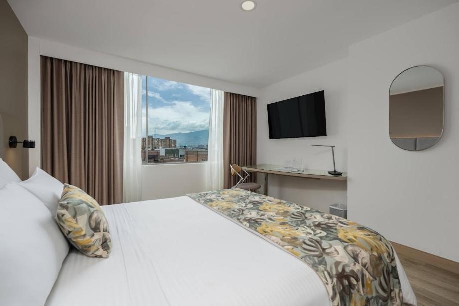 Novelty Suites Hotel  Rooms  Two Bedroom Suite 10