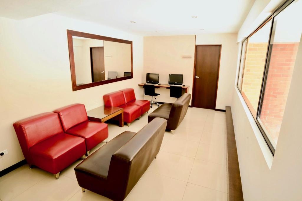 Portal Del Rodeo ApartaHotel  Facilities  Facilities 3