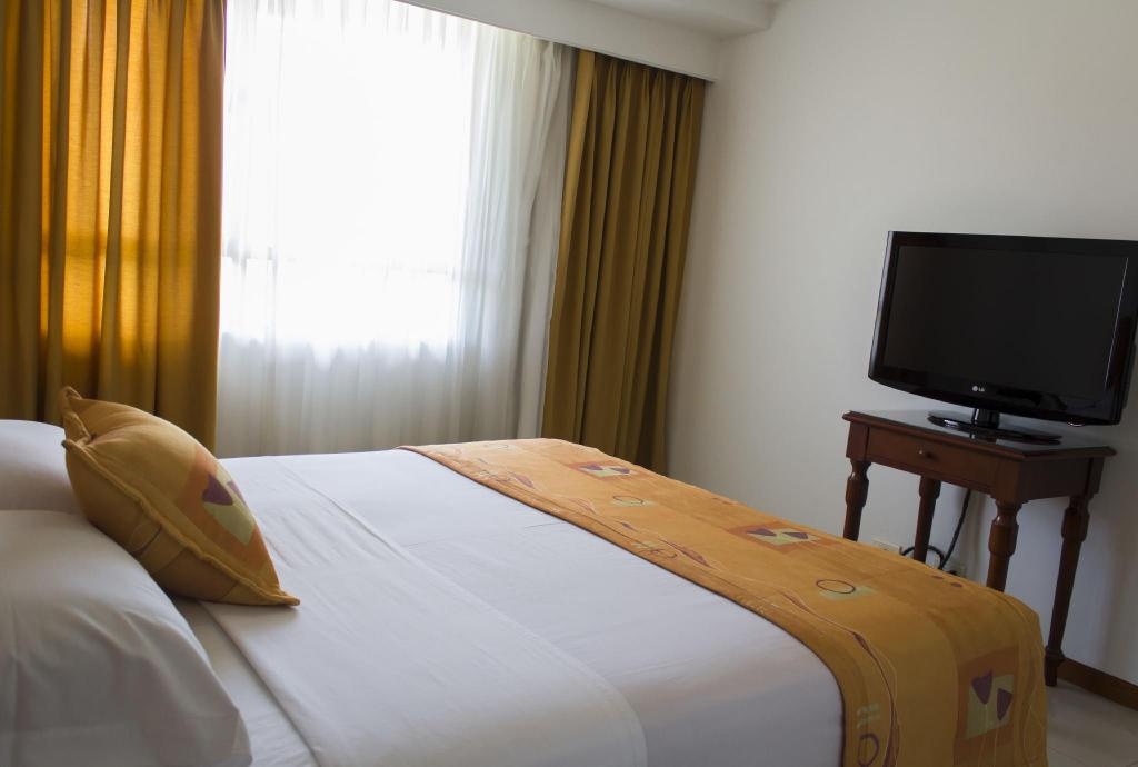 Portal Del Rodeo ApartaHotel  Rooms  Rooms Image 5 5