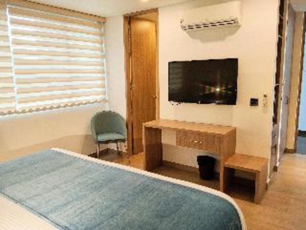 El Hotel Lomas 10  Rooms  Rooms Image 1 1