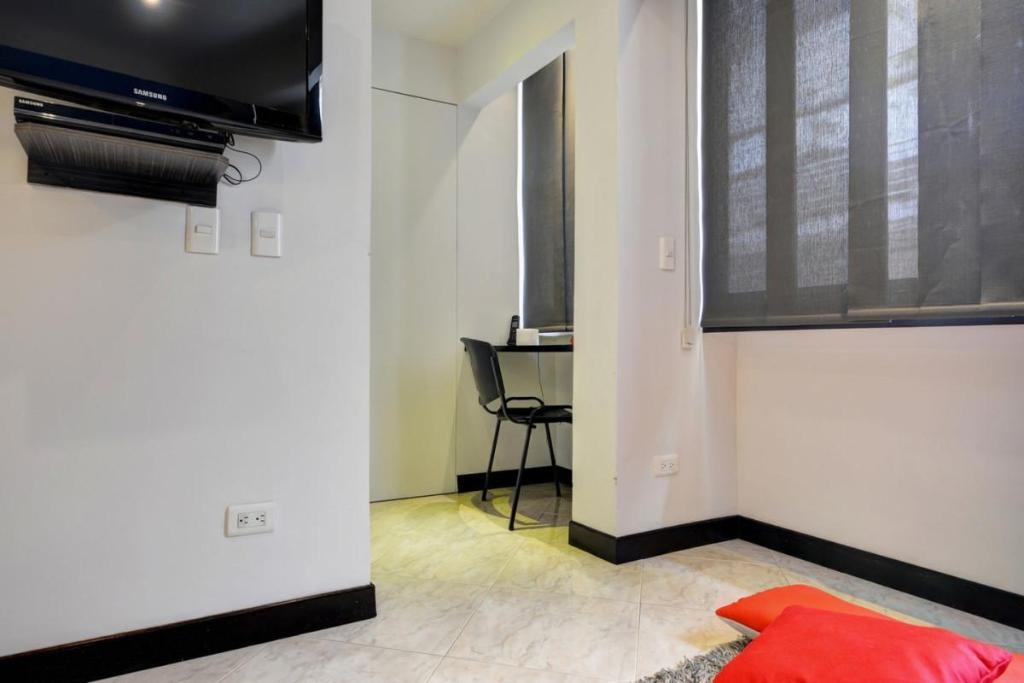 Poblado Suites Paris Suite  Rooms  Rooms Image 6 6