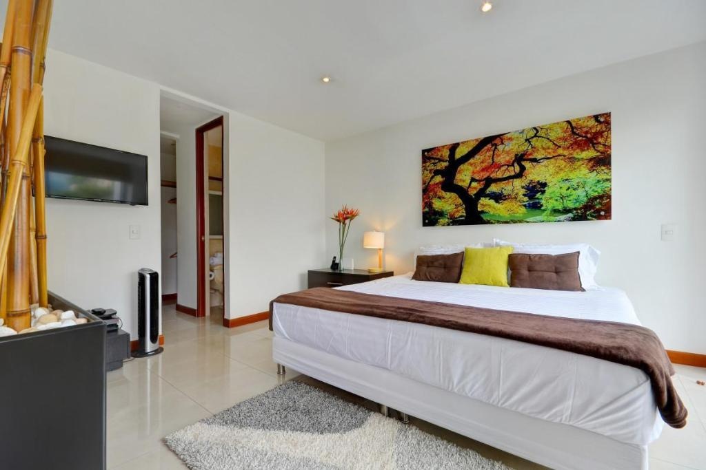 Fresh Clean Cool And Convenient  Rooms  Rooms Image 4 4