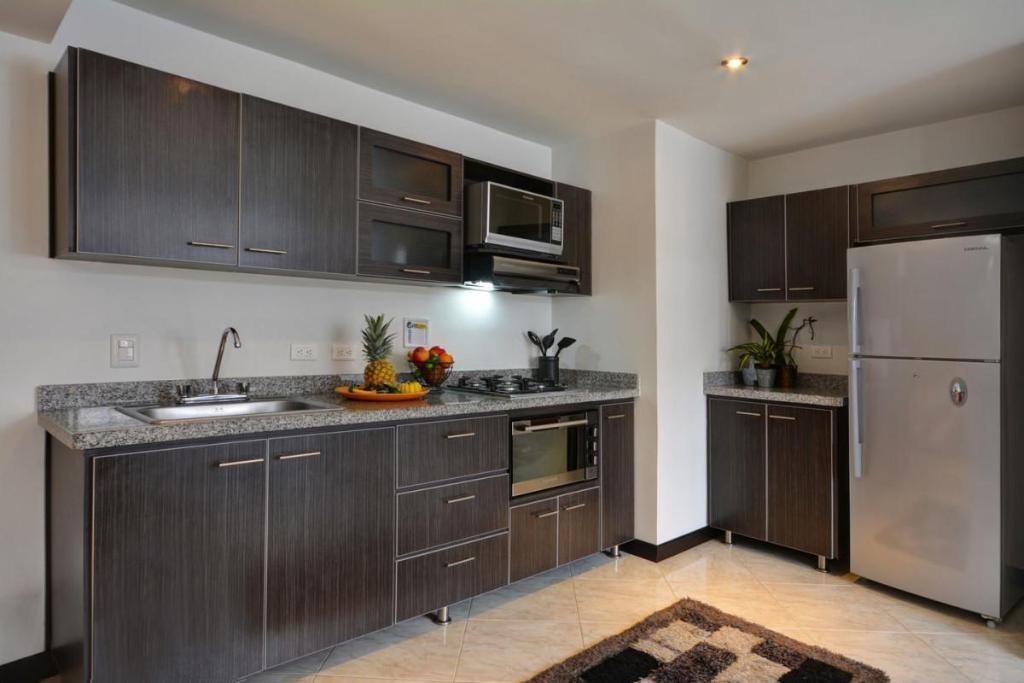 New York Suite Near Nightlife  Facilities  Facilities Image 4 4