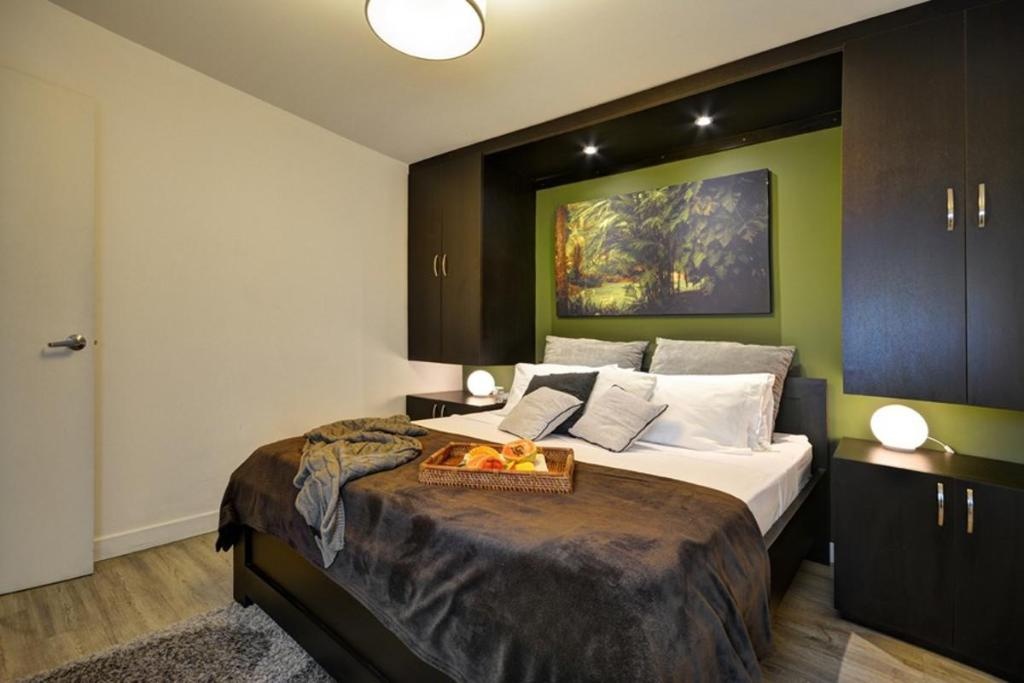 Palms Suite Oasis Del Poblado  Rooms  Rooms Image 6 6
