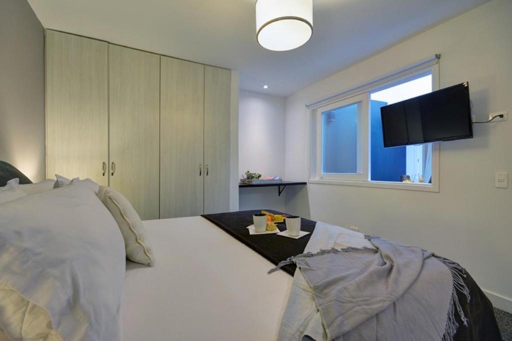 Mirage Suite Oasis Del Poblado  Rooms  Rooms Image 9 9