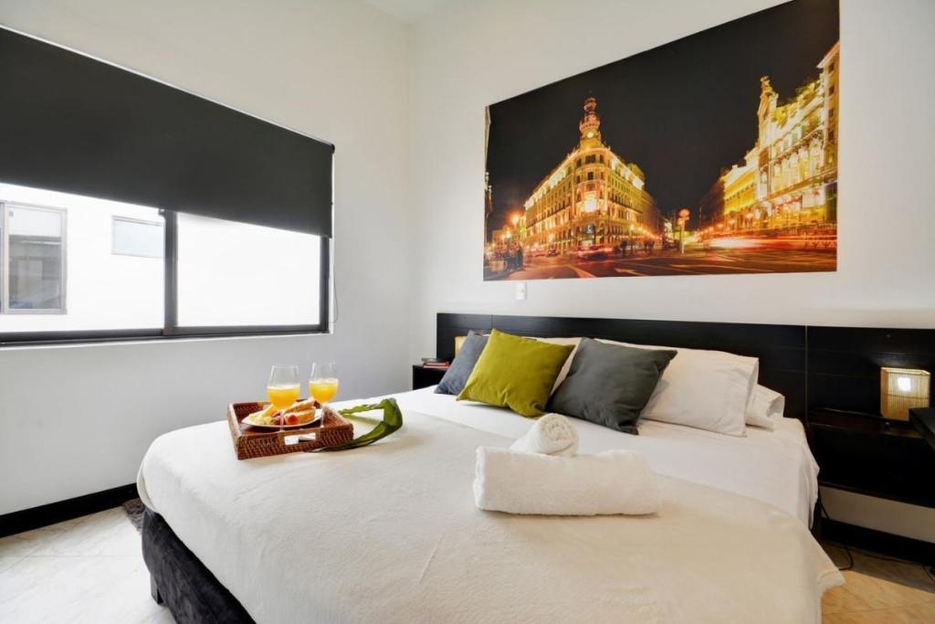 Bargain Priced Apartment Suite  Rooms  Rooms Image 1 1