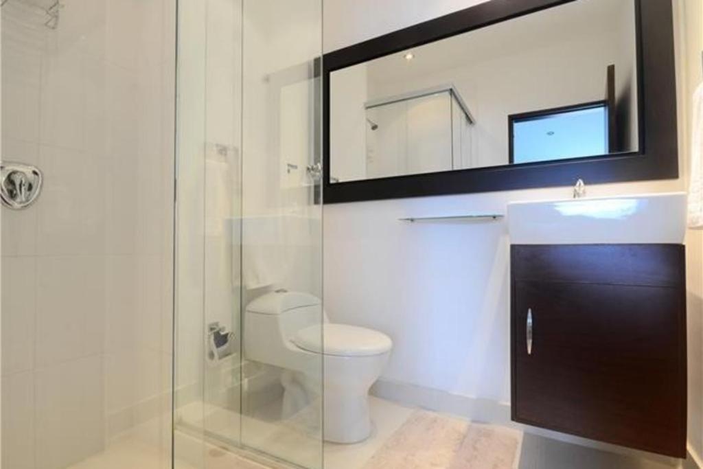 Jacuzzi Pad In Super Hip Area  Facilities  Facilities Image 4 4