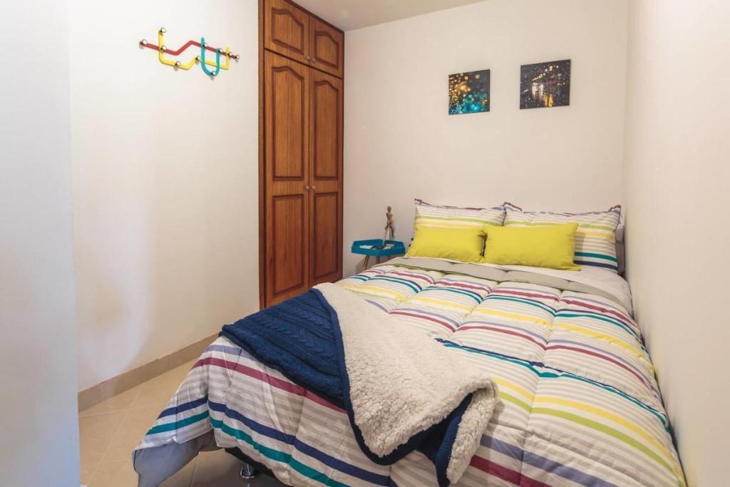 Cozy Modern And Exclusive Condo Near Nightlife  Rooms  Rooms Image 15 15