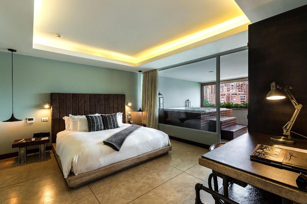 The Charlee Lifestyle Hotel  Rooms  Rooms Image 2 2