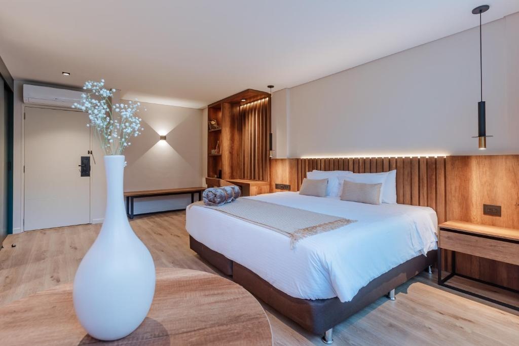 Sky Medellin Hotel  Rooms  Rooms Image 11 11