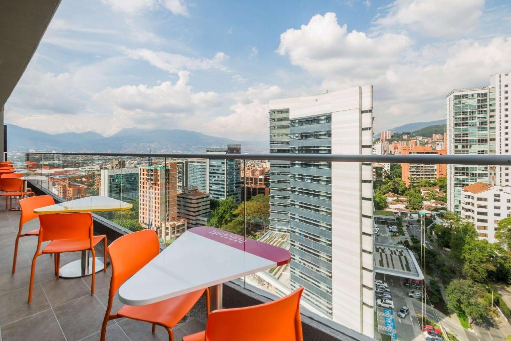 Hampton By Hilton Medellin  Property Views  Exterior View 4