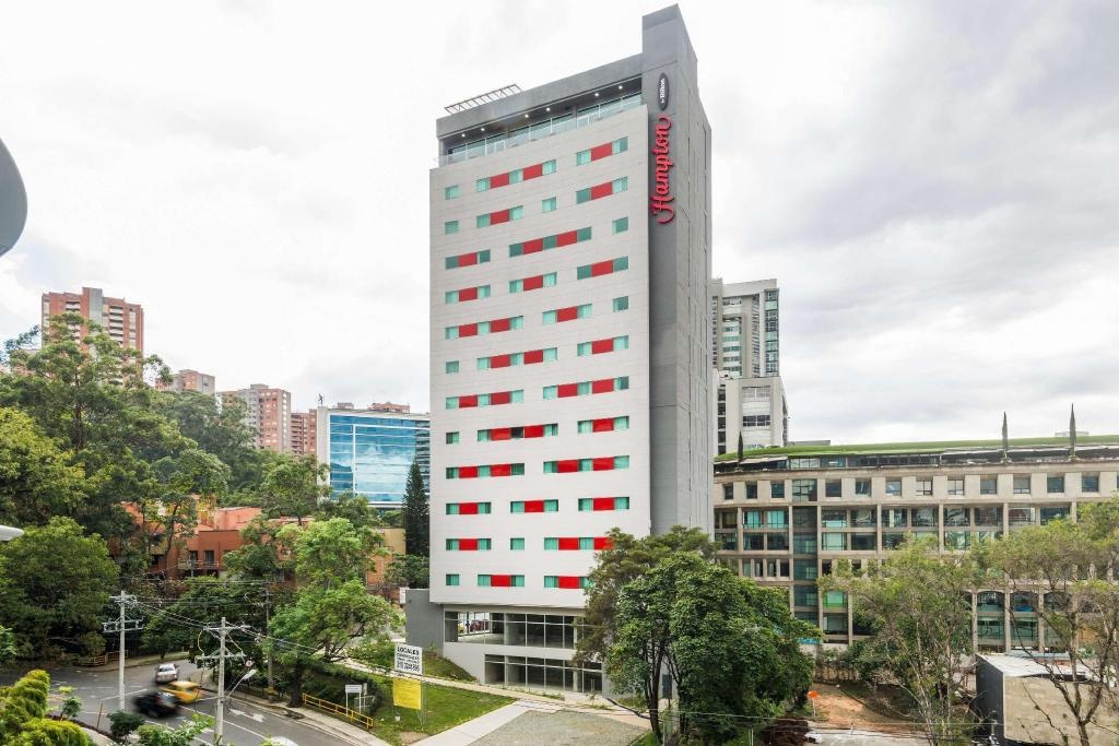 Hampton By Hilton Medellin  Property Views  Exterior View 6