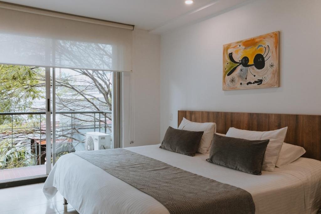 Travelers Orange Suites  Rooms  Superior Double Or Twin Room 4