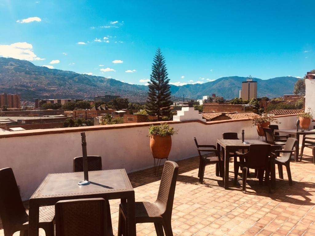 61Prado Hotel  Facilities  Balconyterrace 4