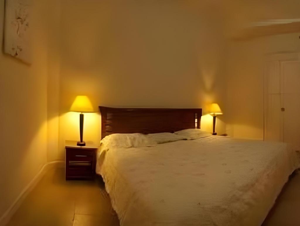 61Prado Hotel  Rooms  Standard Double Room 14