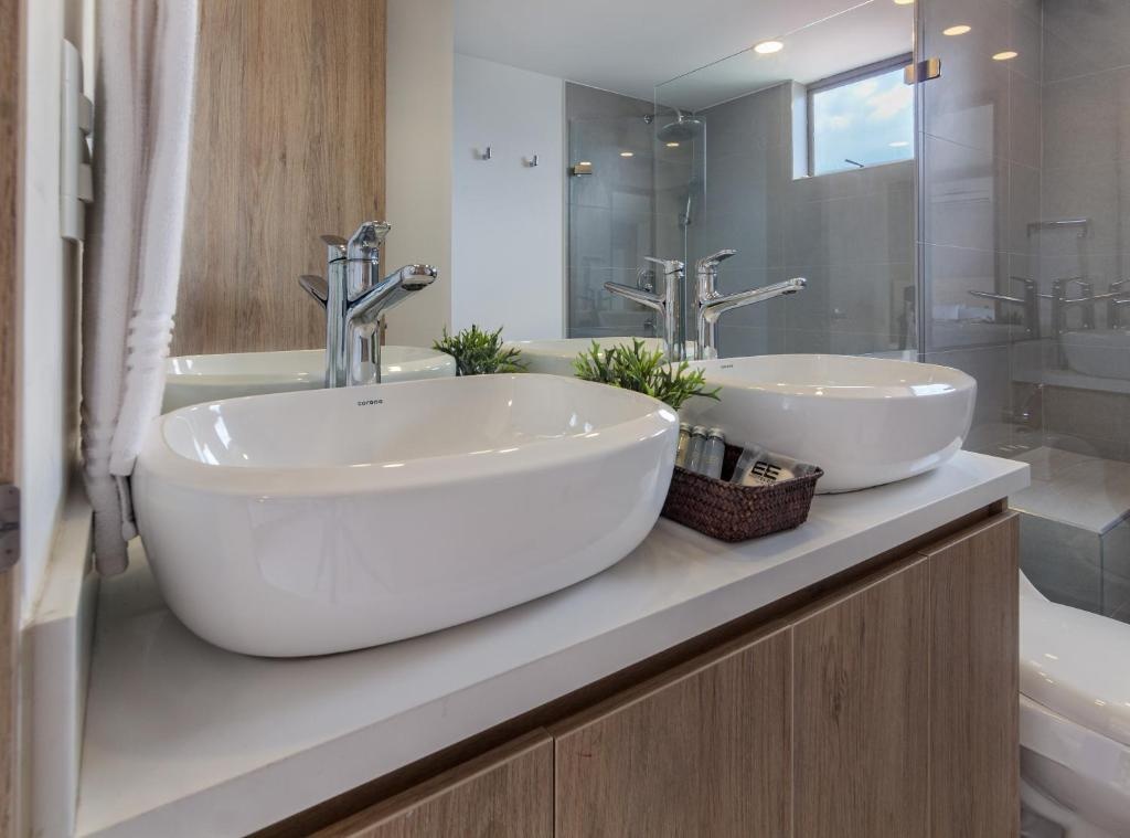 Alcazar De Oviedo By EE Hoteles  Facilities  Bathroom 90