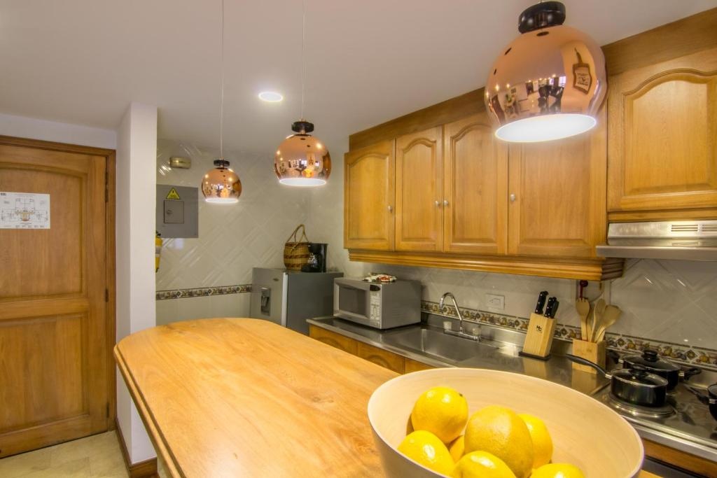 Alcazar De Oviedo By EE Hoteles  Facilities  Kitchen 35