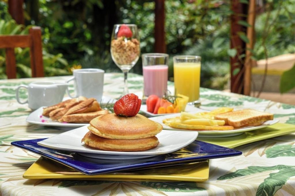 La Campana Hotel Boutique  Dining  Dining Image 8 8
