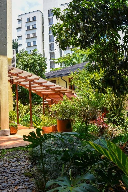 La Campana Hotel Boutique  Facilities  Garden 11