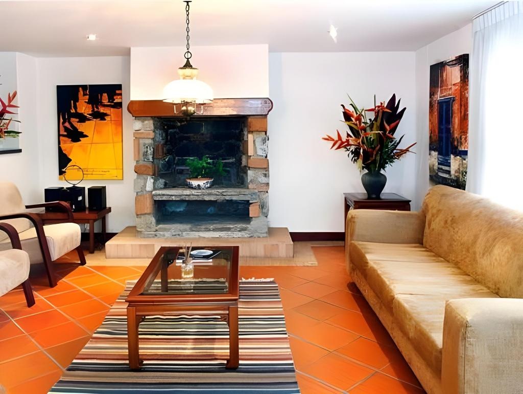 La Campana Hotel Boutique  Property Views  Lobby 4