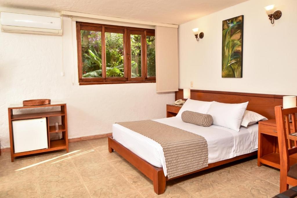La Campana Hotel Boutique  Rooms  Quadruple Room 8