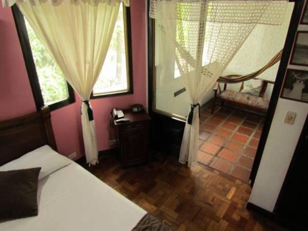 Ayenda Habana Vieja 1221  Rooms  Rooms Image 18 18