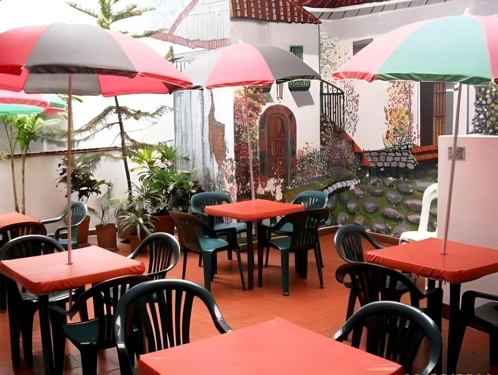 Hotel Conquistadores  Facilities  Balconyterrace 1