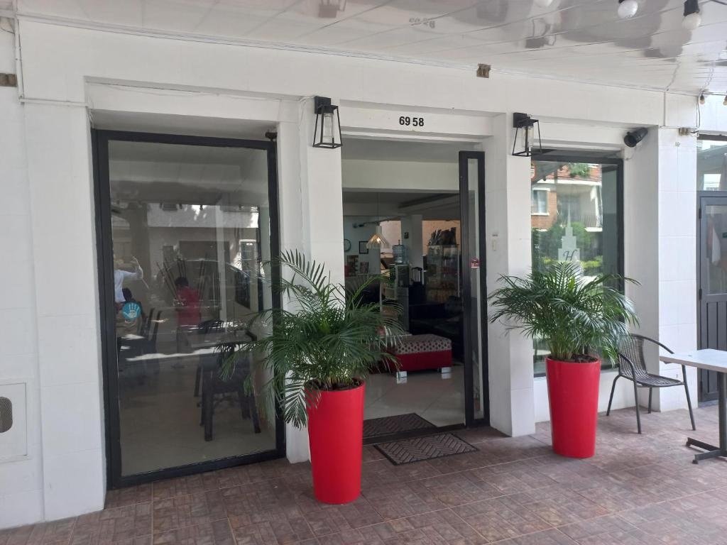 Hotel Quinta Avenida  Property Views  Entrance 13