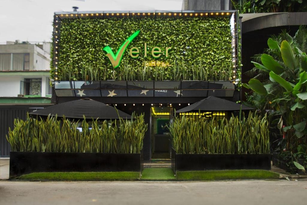Hotel Veler Restaurante  Property Views  Entrance 2