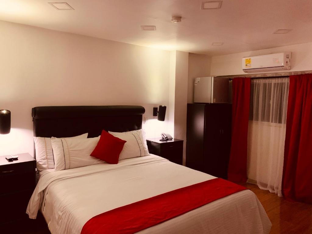 Hotel Veler Restaurante  Rooms  Rooms Image 3 3
