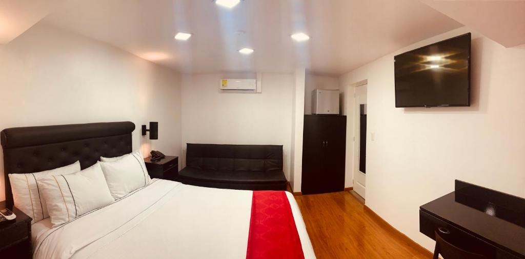 Hotel Veler Restaurante  Rooms  Rooms Image 4 4