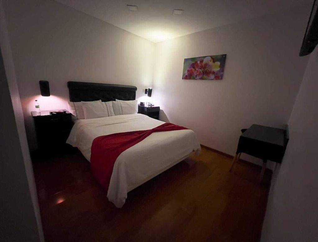 Hotel Veler Restaurante  Rooms  Rooms Image 7 7