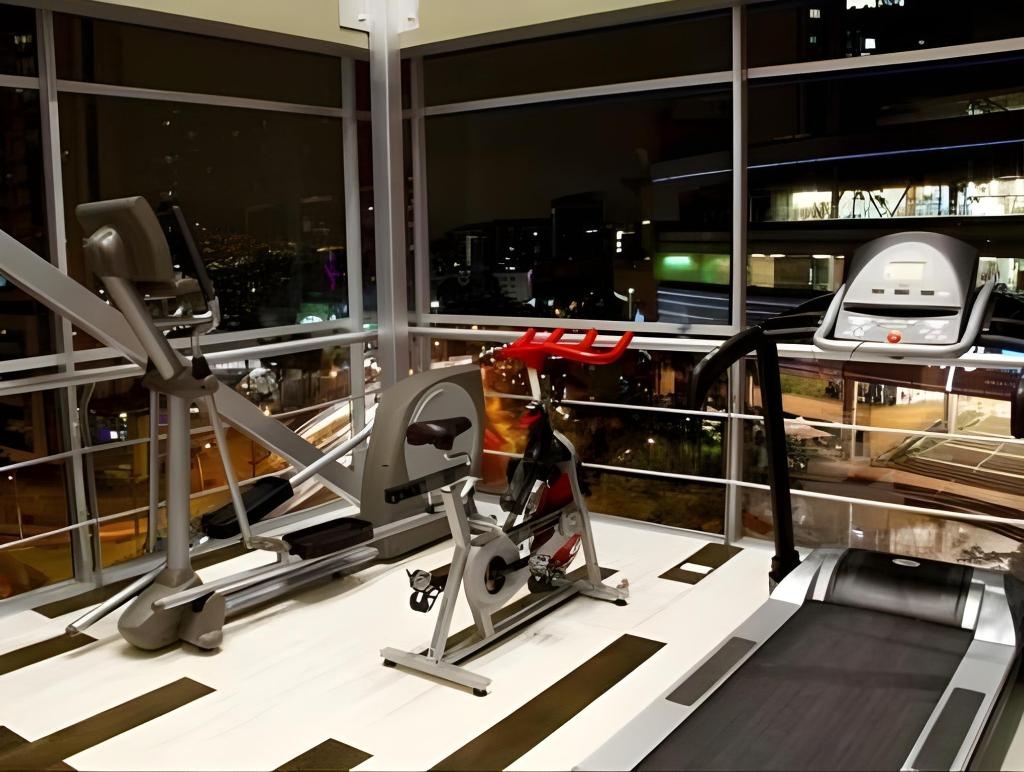 Hotel Bh El Poblado  Facilities  Fitness Center 10