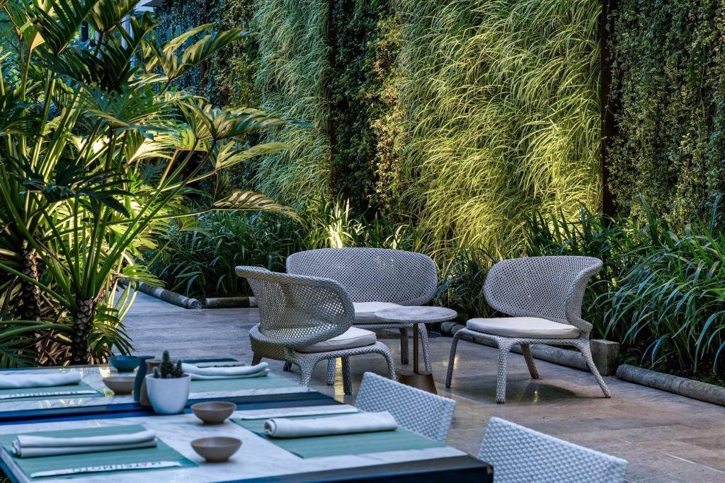 Medellin Marriott Hotel  Dining  Restaurant 21